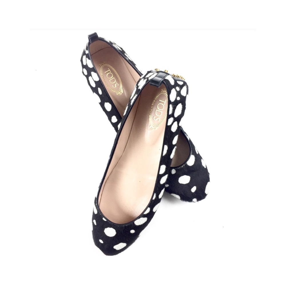 Tod’s • “PonySkin Effect” Leather Flats - Picture 2 of 5
